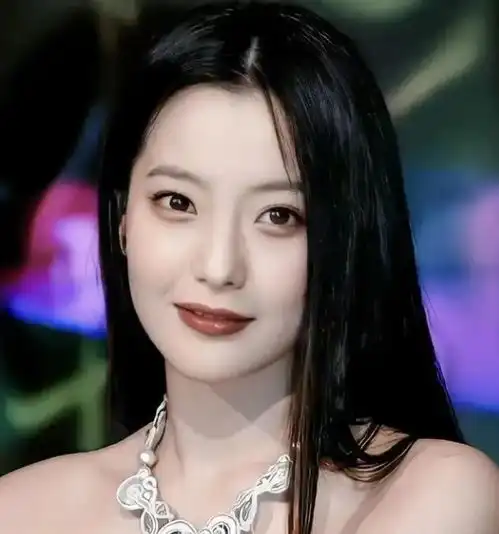 话题美女撒尿免费视频观察分析yida...