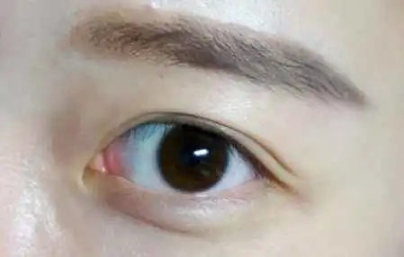 大眼妆怎么画,大眼妆的画法步骤图,怎么画大眼睛妆七丽女性网
