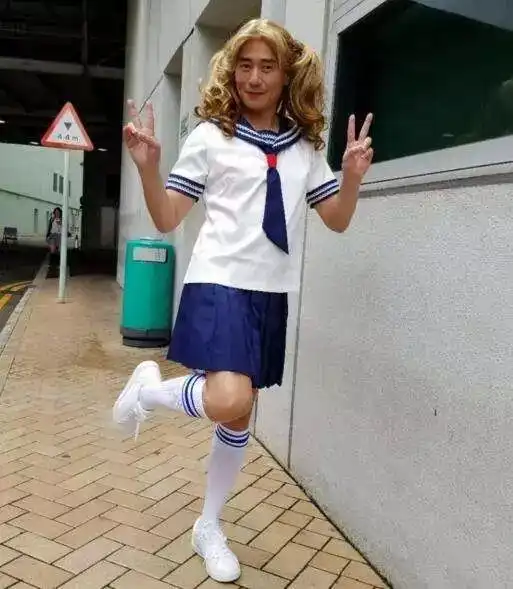tvb御用保镖兼打手,居然cos美少女战士反串搞笑也深入人心