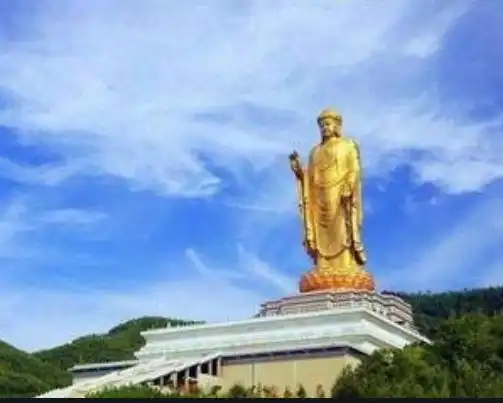 世界最诡异的3座雕像,2座在中国,最后一座太渗人