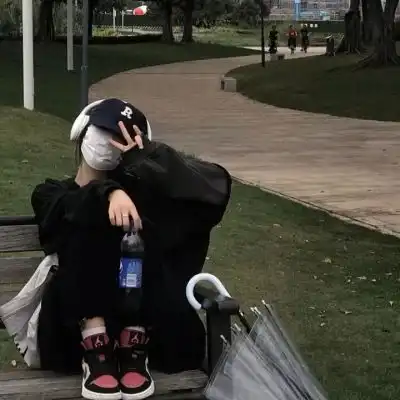 女生头像照片真人露脸围