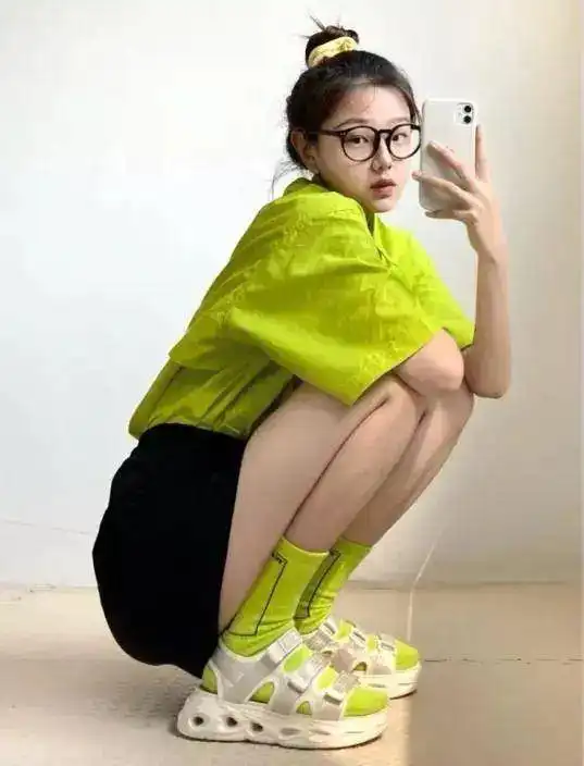 你的凉鞋该换了,今夏跪求你穿这3双