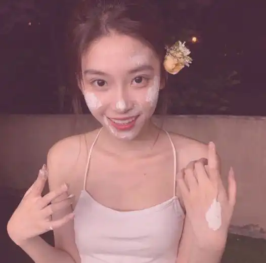 从上海名媛到被官方封禁的佛媛,可以简称为捞女们的奋斗史