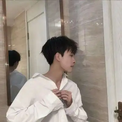 2019白色衬衣男生头像,全部是半身不露脸的