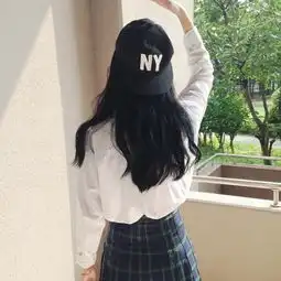 谁有这张图片另一半的情侣头像,请发给我一下,谢谢