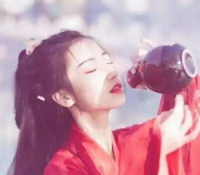 古言文快看谋春闺好看又好磕,剧情引人注目,全程过瘾