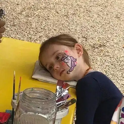 每日头像你是我藏在微风里的欢喜