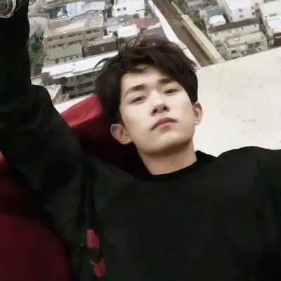 易烊千玺头像帅气图片最新款易烊千玺头像女生专用