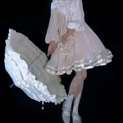 油画棒头像女生仙气衬衫