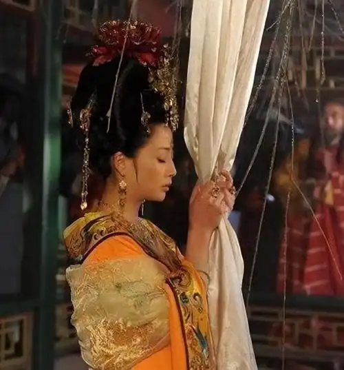 平定安禄山后,肃宗问李泌要何赏赐李泌我只想睡在您膝盖上