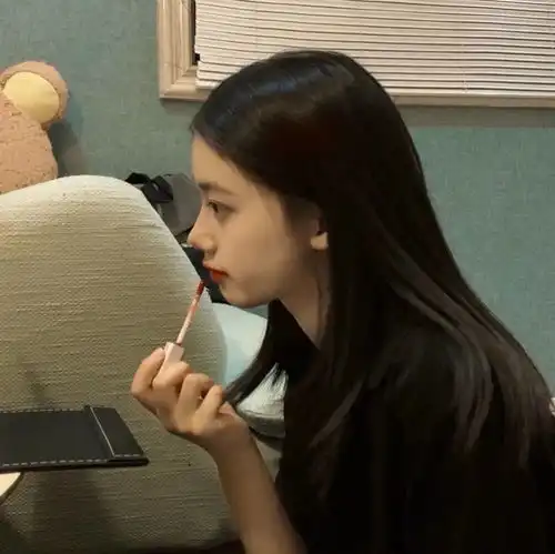 不露脸女头丨长成玫瑰
