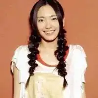 扎辫子女生头像微信头像图片大全