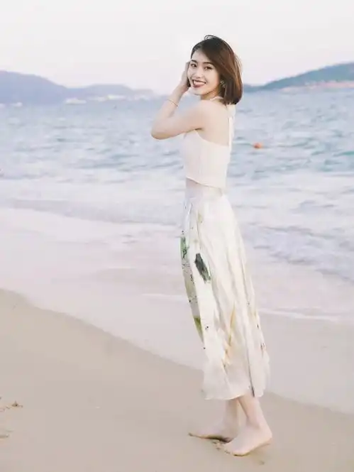 是时候该换裙子了小个子女生穿这几条,美到想报警