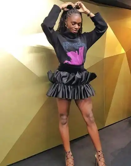 网红女生头像双人爱尔兰