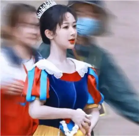 家有儿女大聚会杨紫cos白雪公主,宋丹丹恶毒皇后好优雅