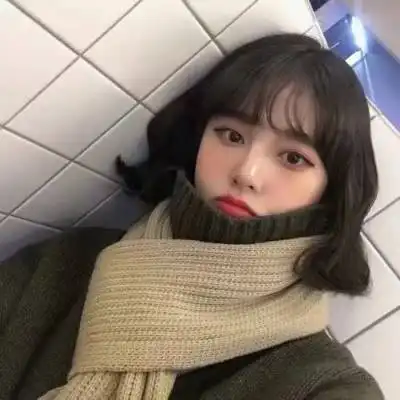 短发美女微信头像图片2020短发微信头像女霸气范