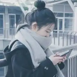 男人12个小动作,出卖他的心