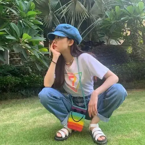 女生头像无论什么时候,及时止损,都很重要
