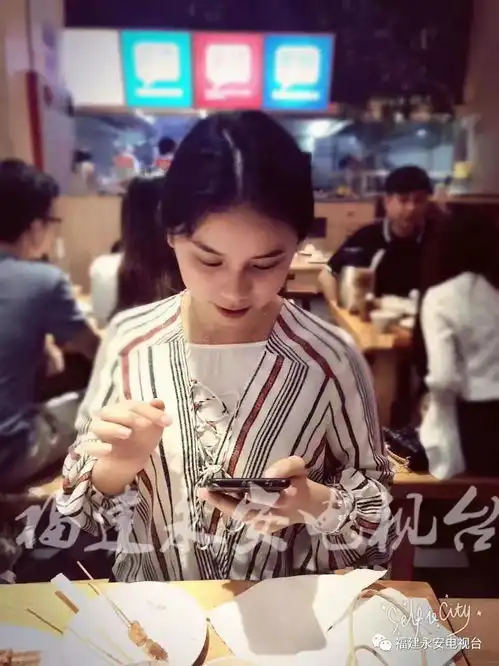 永安一位90后美女,因为贪玩成为网红私人定制周游世界