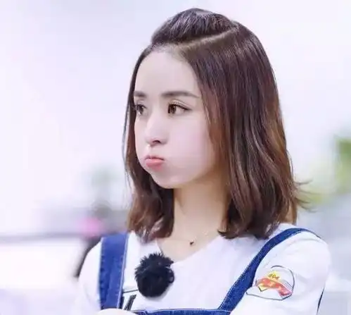 卖萌美女头像图片大全赵