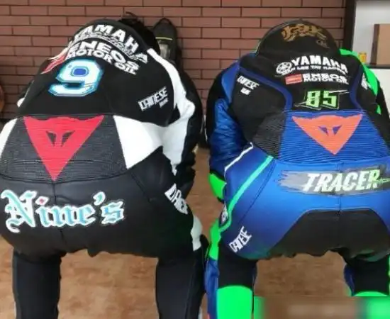 尹正玩车2年没出事,王一博才1年就被撞,就因为他有这个特质