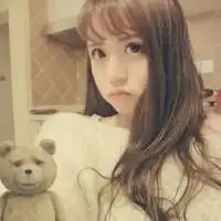 女生头像嘟嘴可爱超萌嘟囔着嘴卖萌撒娇