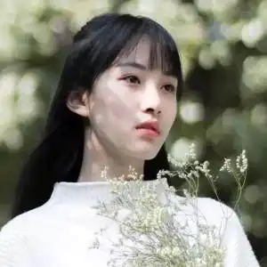 女生受陌生人捐助完成学业,为报恩辗转寻找,终于揭开多年的秘密