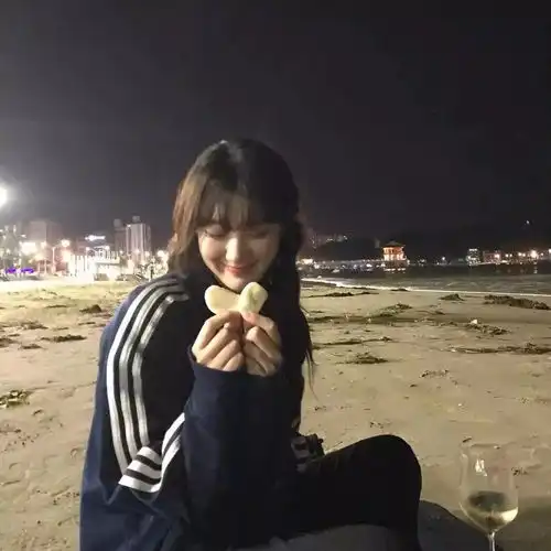 清新女头