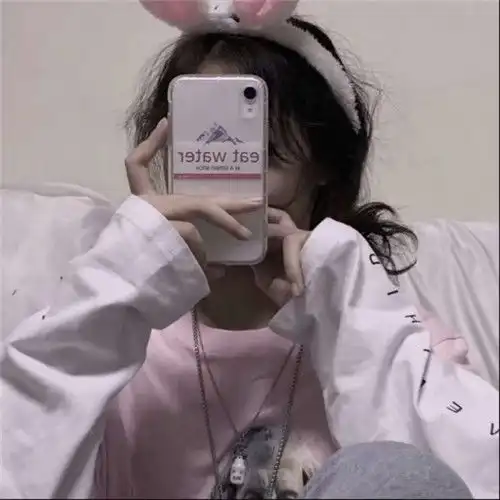 很个性的女生高清头像,看起来特别潮流的