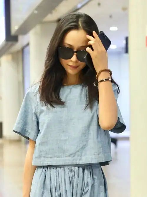 墨镜女头像唯美文艺