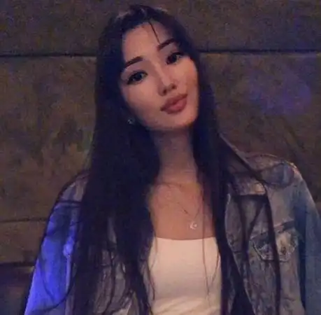 排球届第一美少女整成网红脸女孩,你爱自己的样子最美