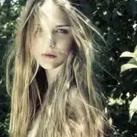 女生头像带花真人欧美