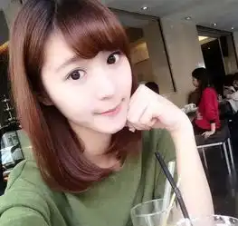 大学校花甜美范十足酷似日本女星走红