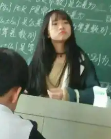 抖音最美女数学老师,嘟嘴撒娇那刻,确认过眼神那是别人的老师