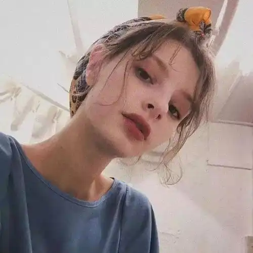 头像没什么比看得透彻却放不下还让人疲惫了