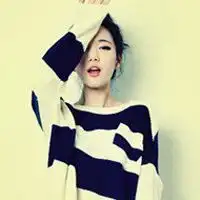 蓝天图片唯美女生头像蓝