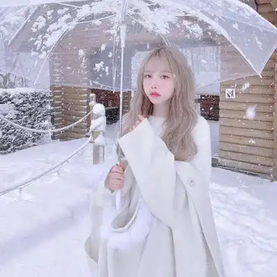 唯美冬天下雪女生闺蜜组头自截女生头像我要个性网