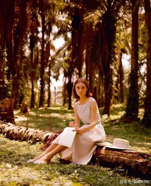 67年前的赫本,一颦一笑尽显优雅,这种美不可复制