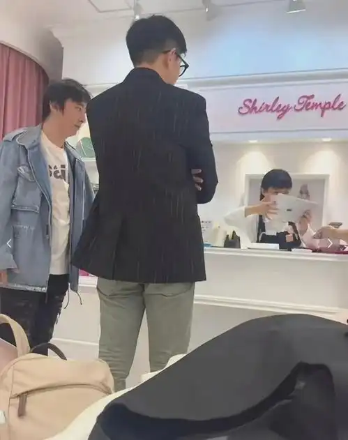 王思聪的私生子