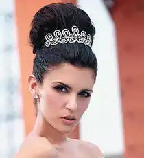 冬季唯美新娘发型吸睛百分百