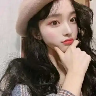 女生头像胶片风郑在