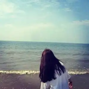 夕阳下的背影女生头像扣扣