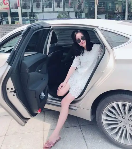 周末采风,美女媳妇第一次试驾博瑞有感