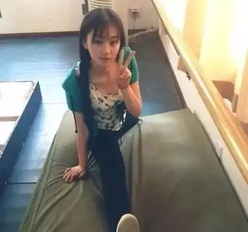 盘点美女明星秀劈叉一字马