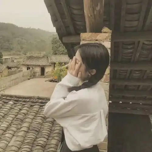 超仙不露脸女生头像我最喜欢你笑起来眼里满满都是我女头