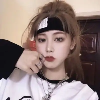 抖音最火女生头像霸气