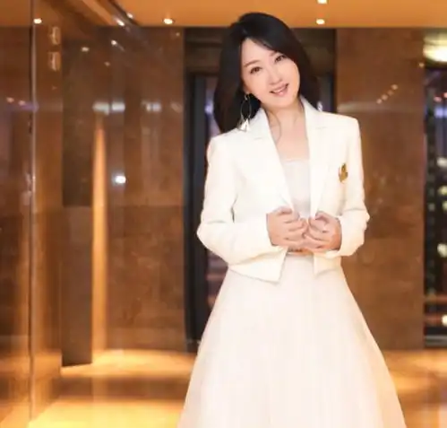 碎花头像女杨钰莹