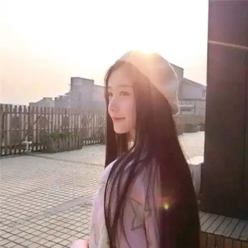 甜美微笑姑娘qq头像微笑甜美的姑娘