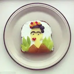 女摄影师的食色创意早餐