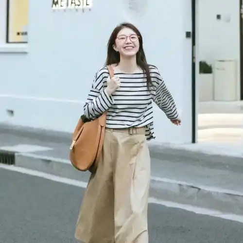 日本女人对卡其色情有独钟,优雅气质不挑人